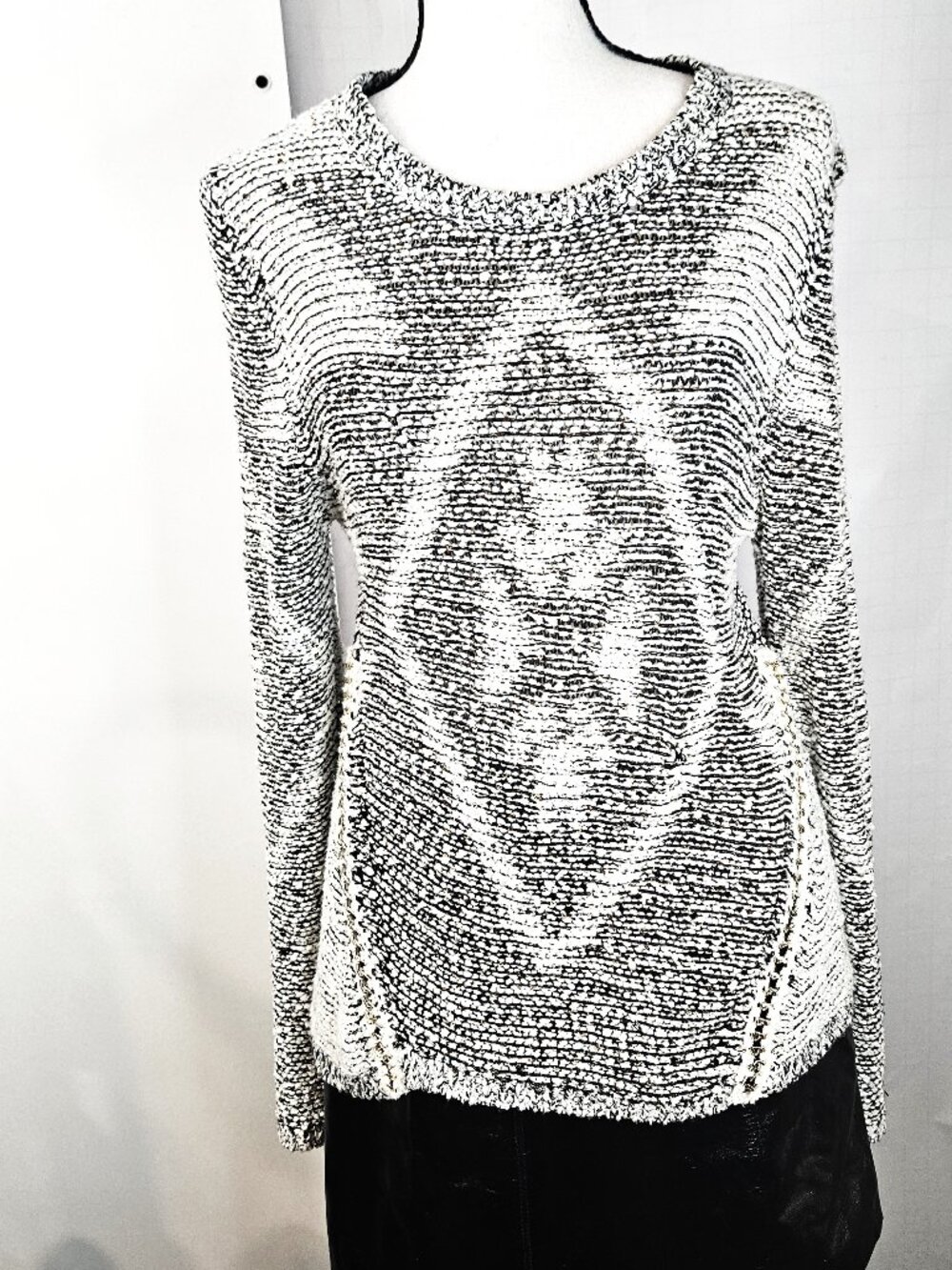 Marbled Knit Diamond Aztec-Inspired Pattern Top SZ M w Gold Sequin Embelishments